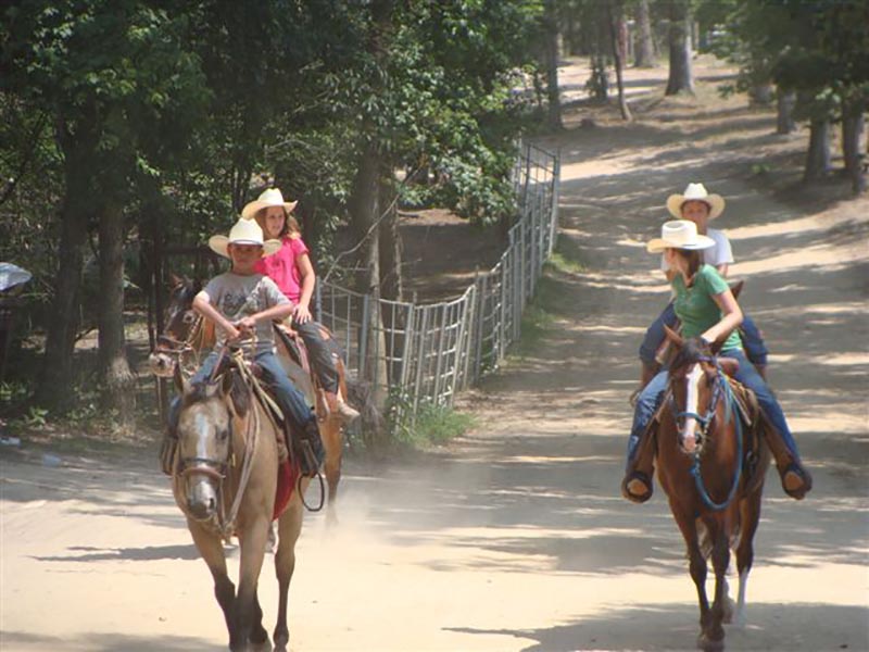 South Arkansas horseback trail rides